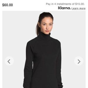 NWT The North Face Women’s Turtleneck
